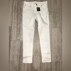 Matilda Jane Sweet Caroline White Midrise Skinny Jeans